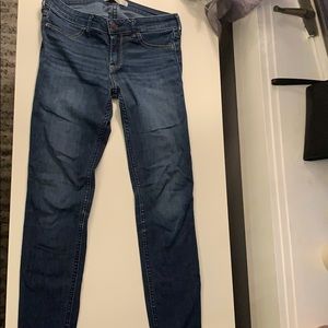 Medium wash blue hollister jeggings